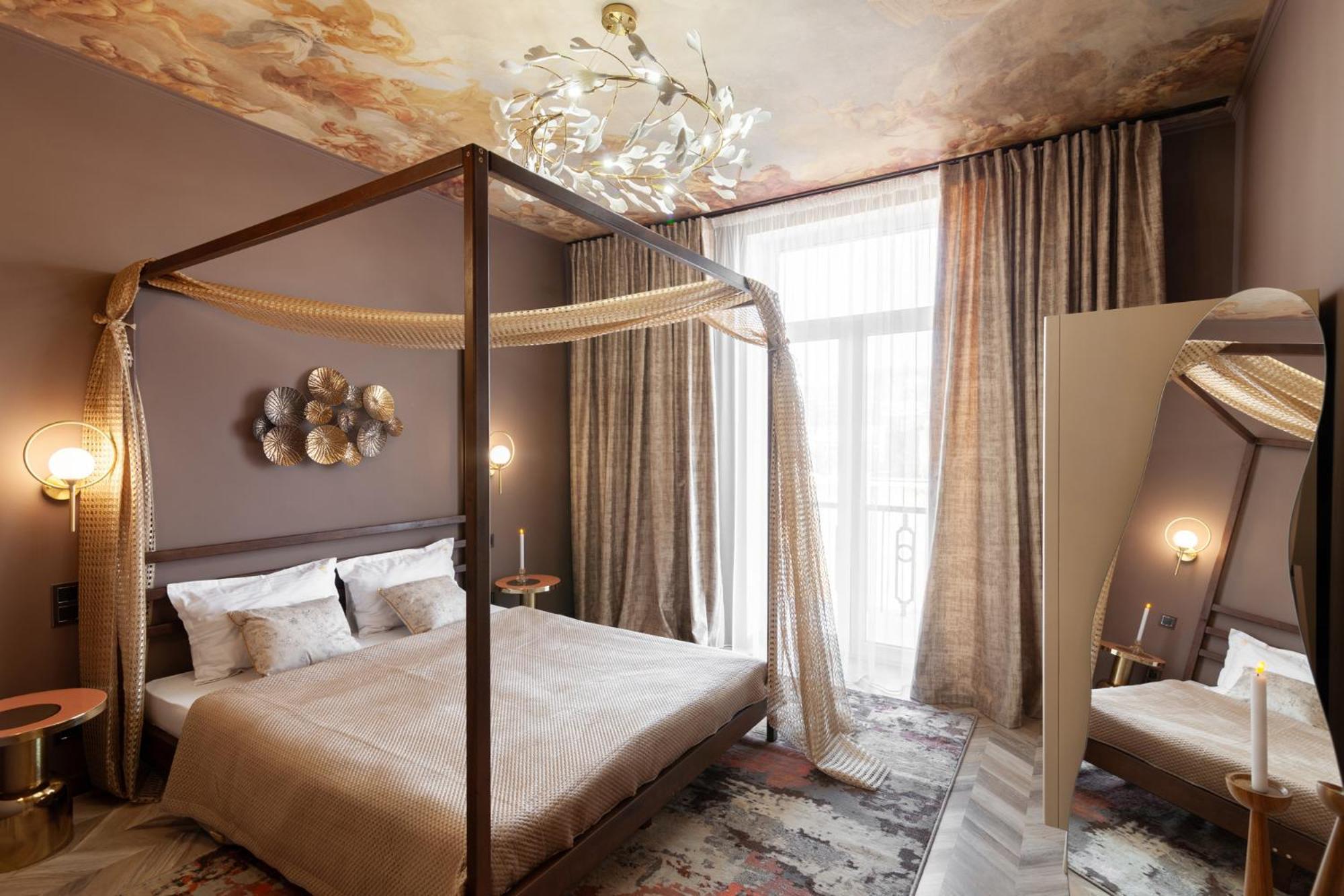 Royal Aparts Multi Lviv Dış mekan fotoğraf