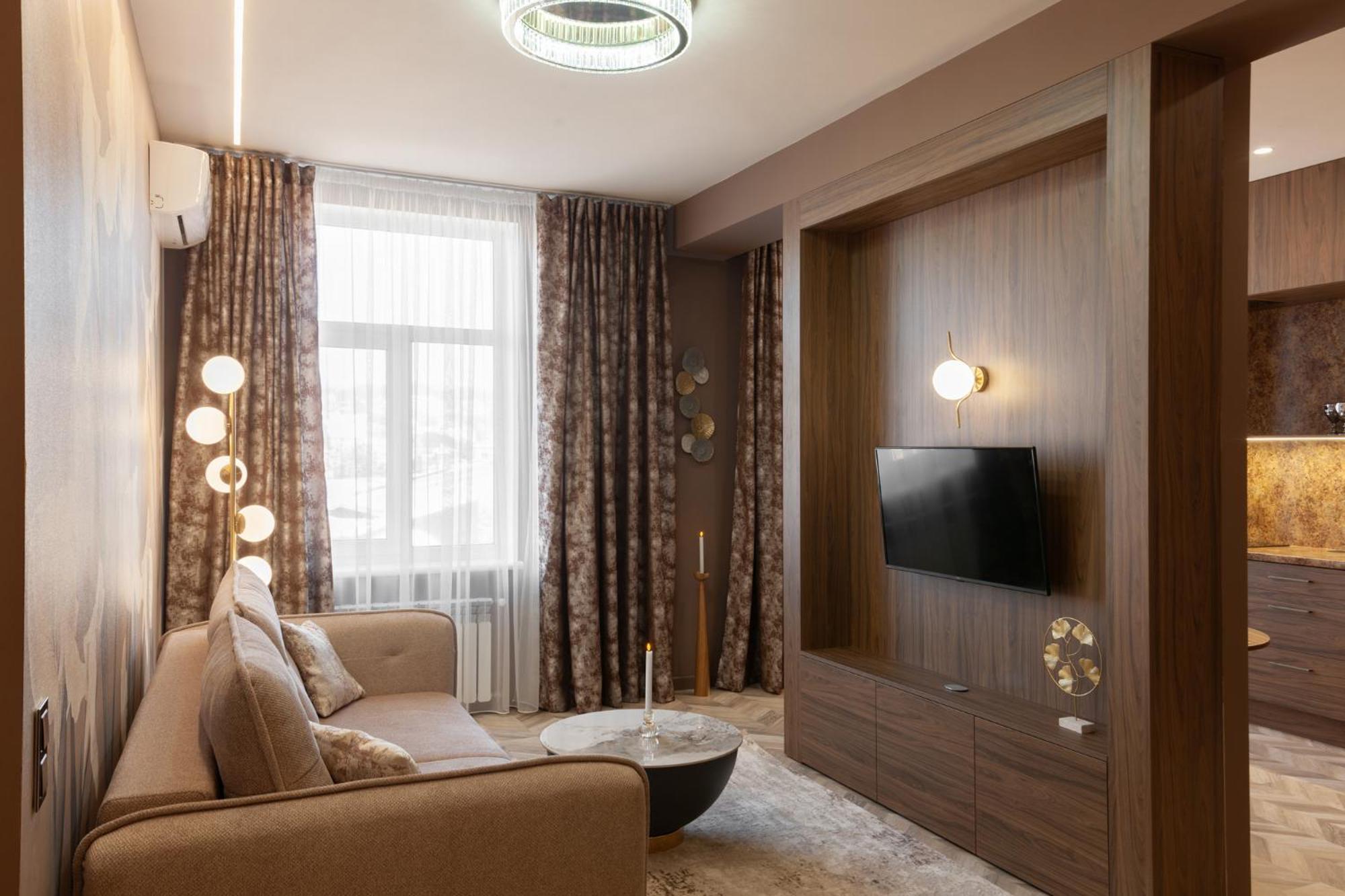 Royal Aparts Multi Lviv Dış mekan fotoğraf